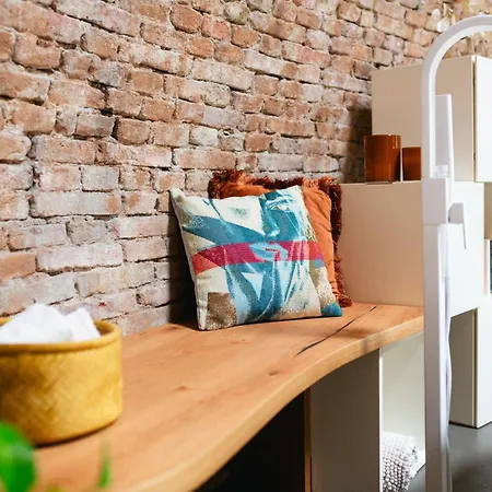 Ghiacciaia Melloni, A Charming Retreat Near Bologna Villa